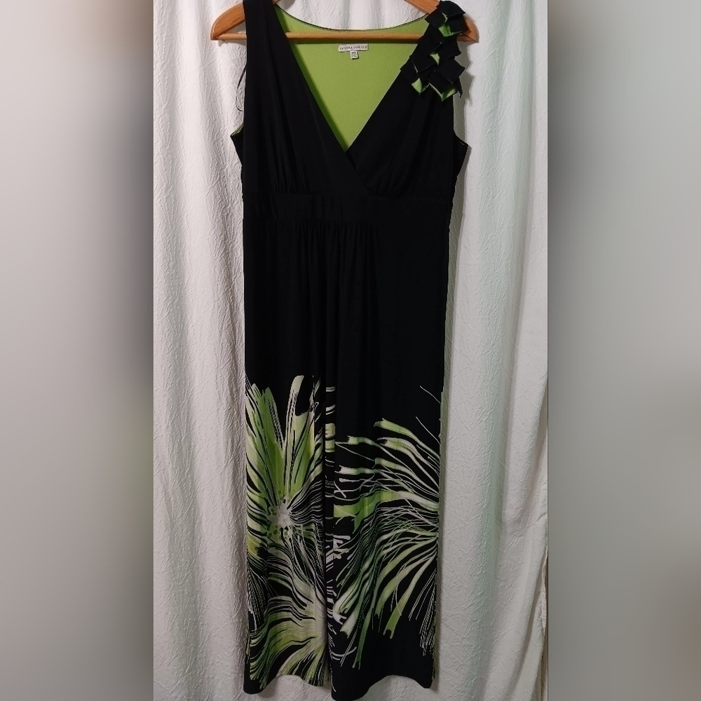 Sandra Darren Black And Green Floral Maxi Dress Size 14W